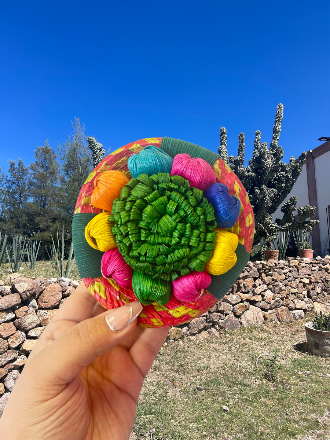 Straw Basket with Flower Lid