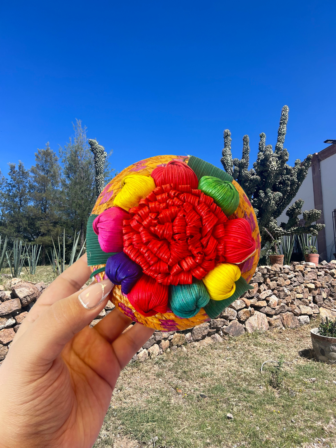 Straw Basket with Flower Lid